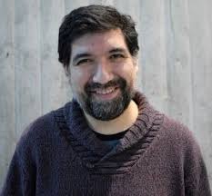 Carlos Pérez, 48 años